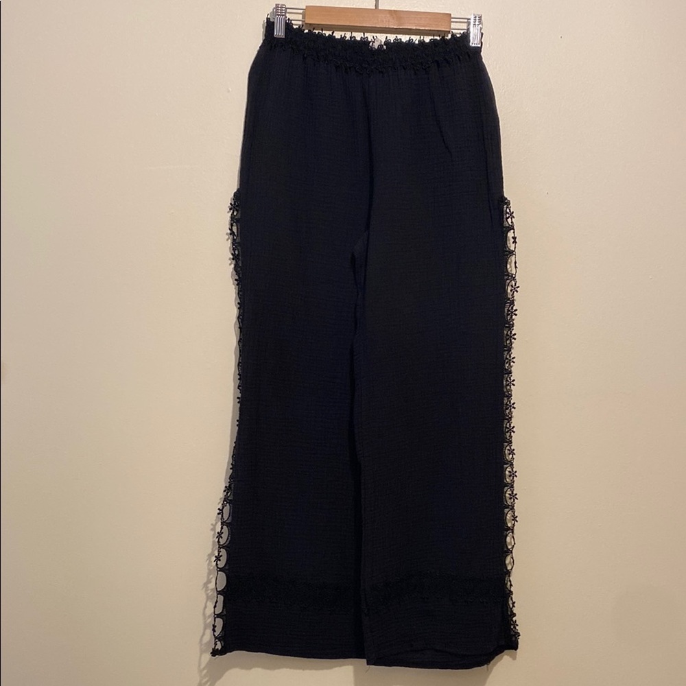 Surf Gypsy Black Textured Cotton wide leg Pants. Size M